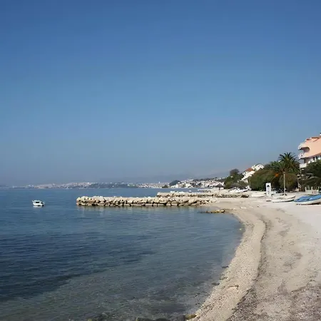 Tatil Evi Maric Mit Terrasse Und Balkon Podstrana